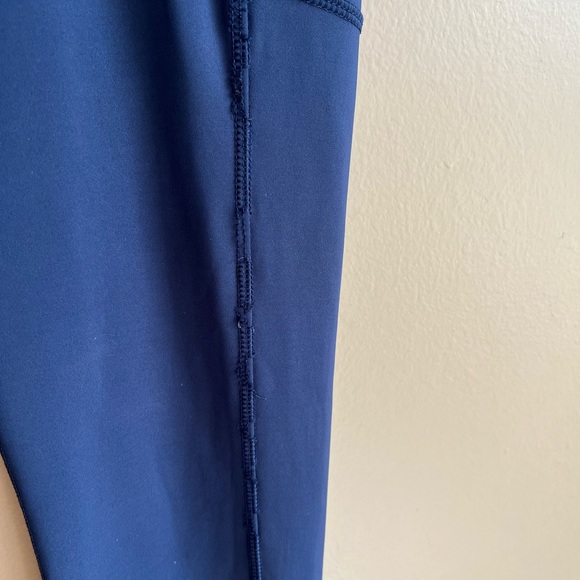 SPYDER Women’s Active #SP641 Athletic Leggings Navy size Medium - Picture 2 of 7